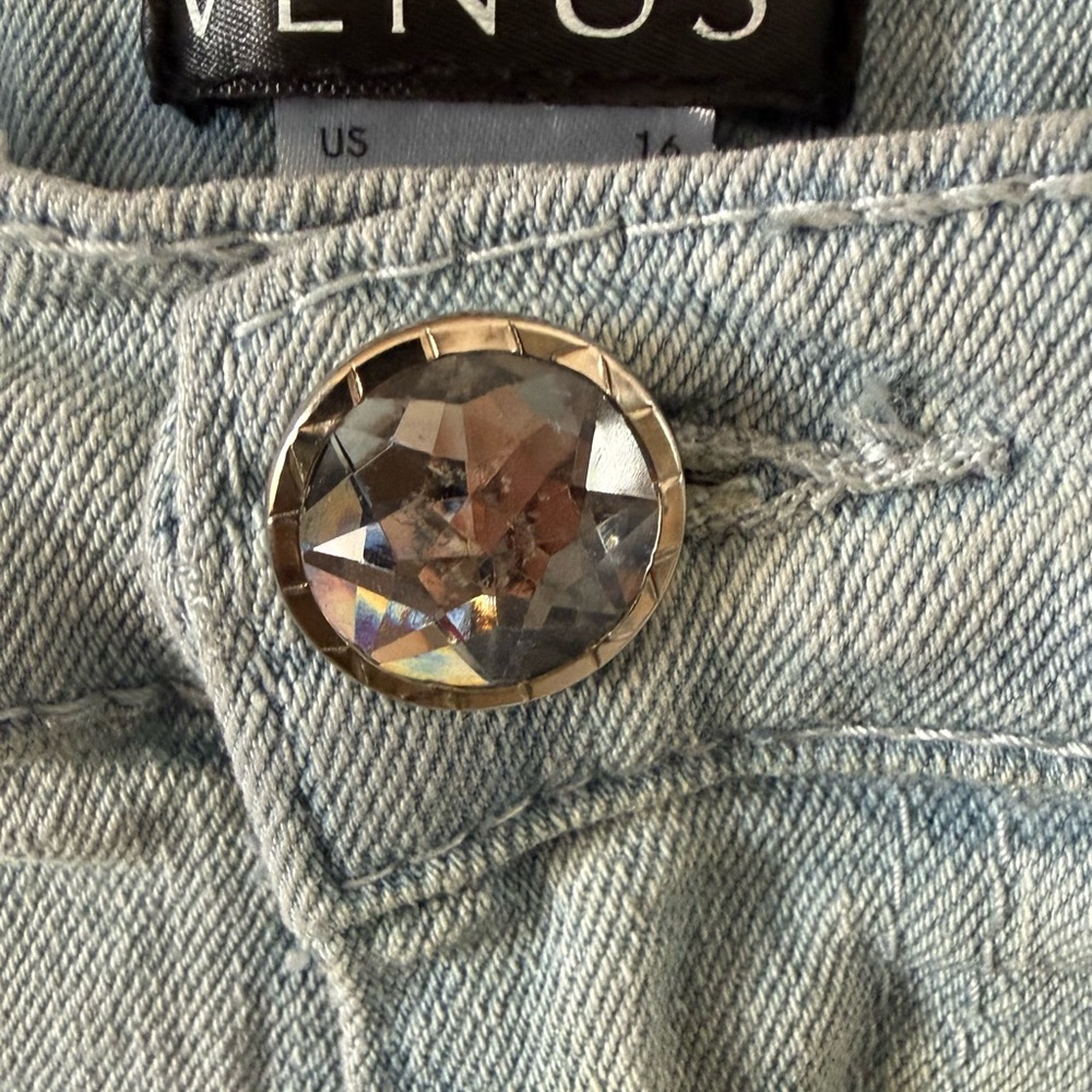 VENUS Light Wash Straight Leg Jeans with Pink & Purple Floral Accents - Picture 8 of 10